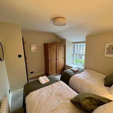 Two Bedroom Cosy Kendal